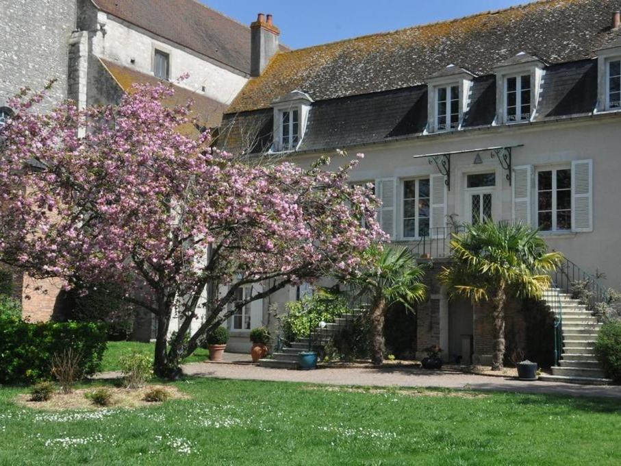 Le Prieure Saint Agnan Hotel Cosne-Cours-Sur-Loire Room photo